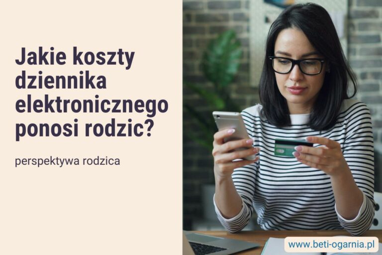 tytułowa grafika artykułu "Jakie koszty dziennika elektronicznego ponosi rodzic - perspektywa rodzica" a na nim grafika mamy w okularach trzymającej w ręku smartfon i kartę płatniczą